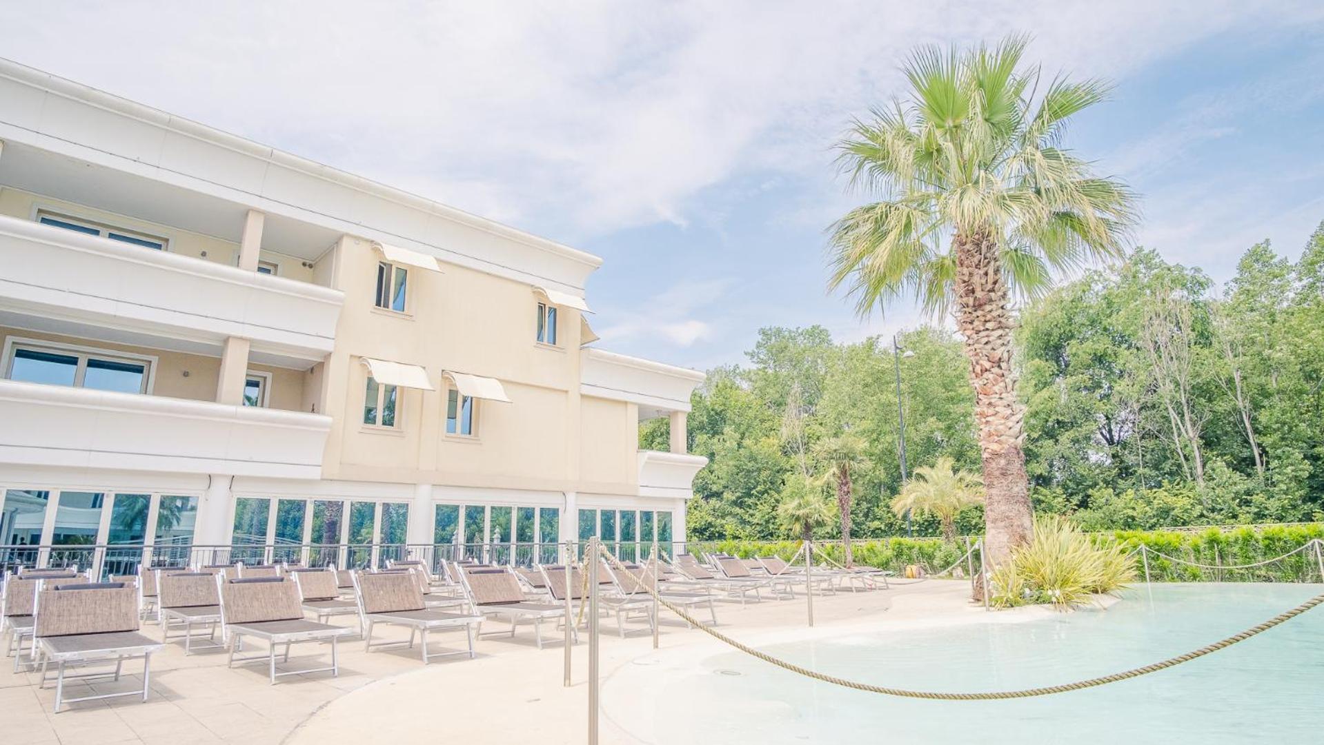 Relais Du Lac Village - Italian Homing Desenzano del Garda Buitenkant foto