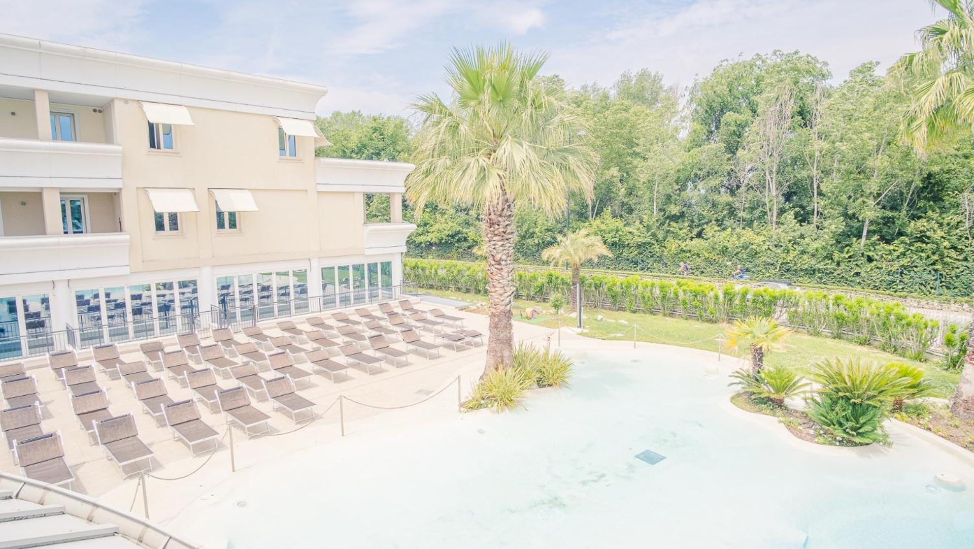 Relais Du Lac Village - Italian Homing Desenzano del Garda Buitenkant foto